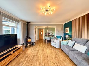 Photo 8- click for photo gallery